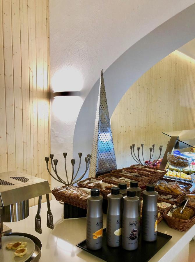 Hotel Tagomago Сан-Антонио-Абад Экстерьер фото
